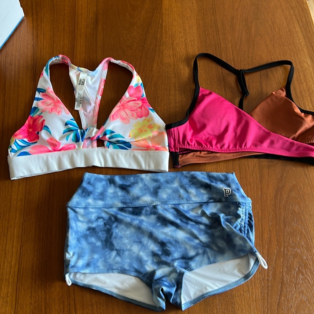 Three pieces size small - PINK Active Swimwear EUC
